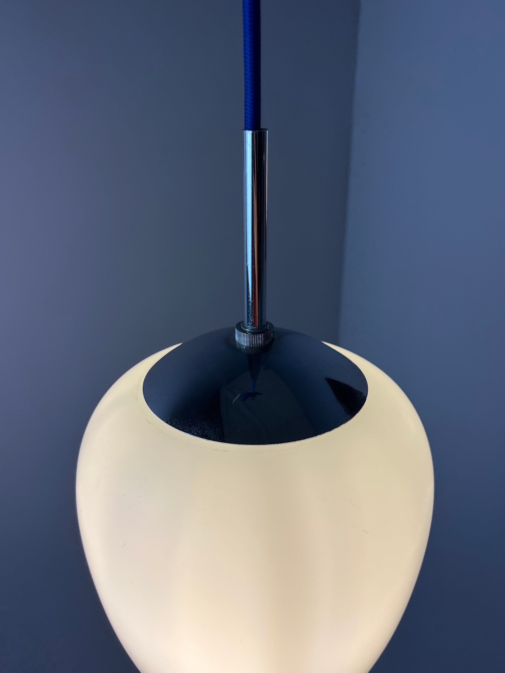 Hängelampe Opalglas Chrom aus Dänemark