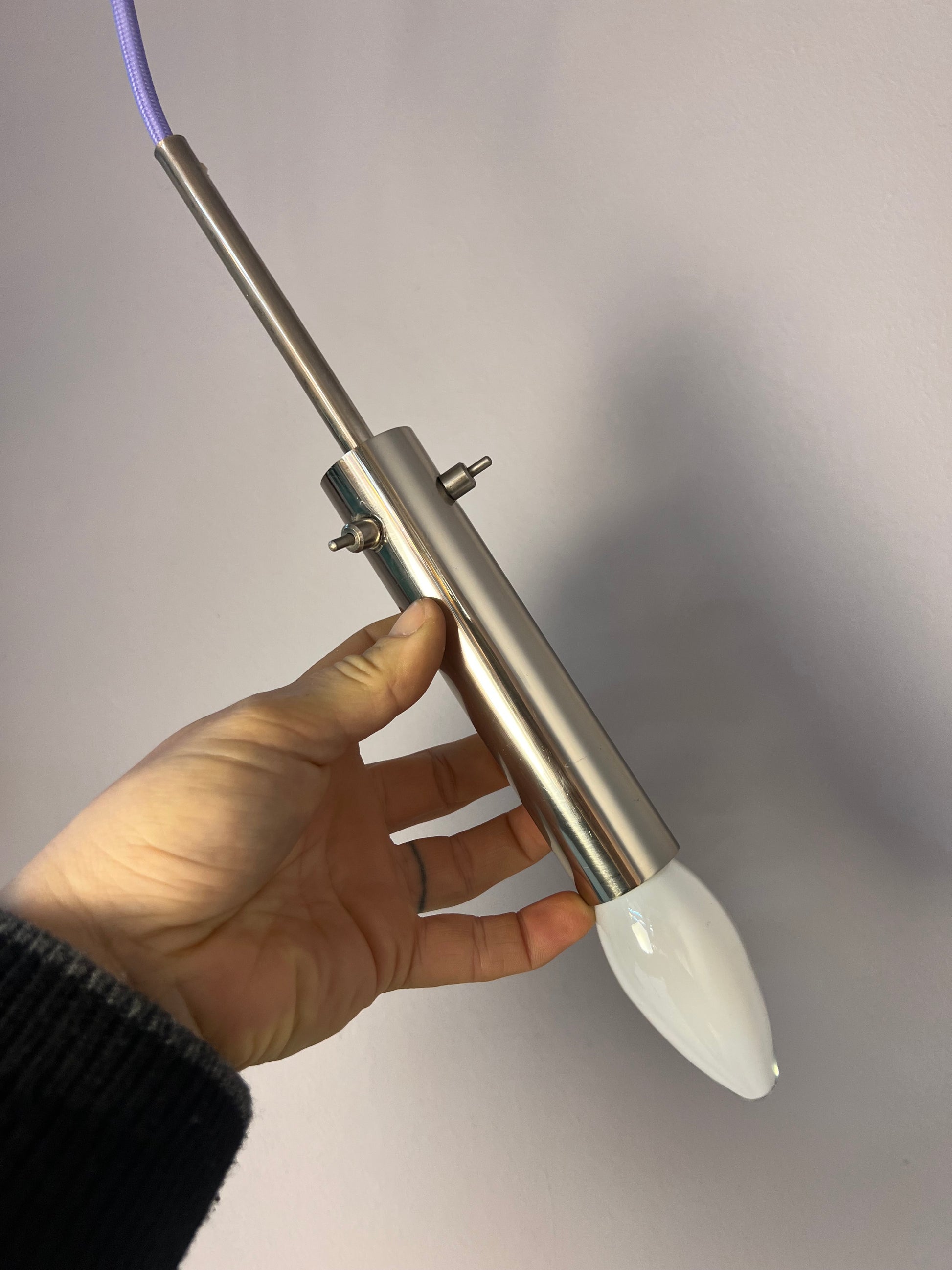 Hängelampe Chrom mit variablem Leuchtmittel