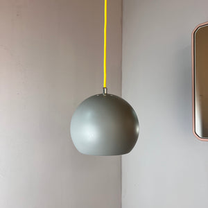 Kugellampe grau von Frandsen Dänemark