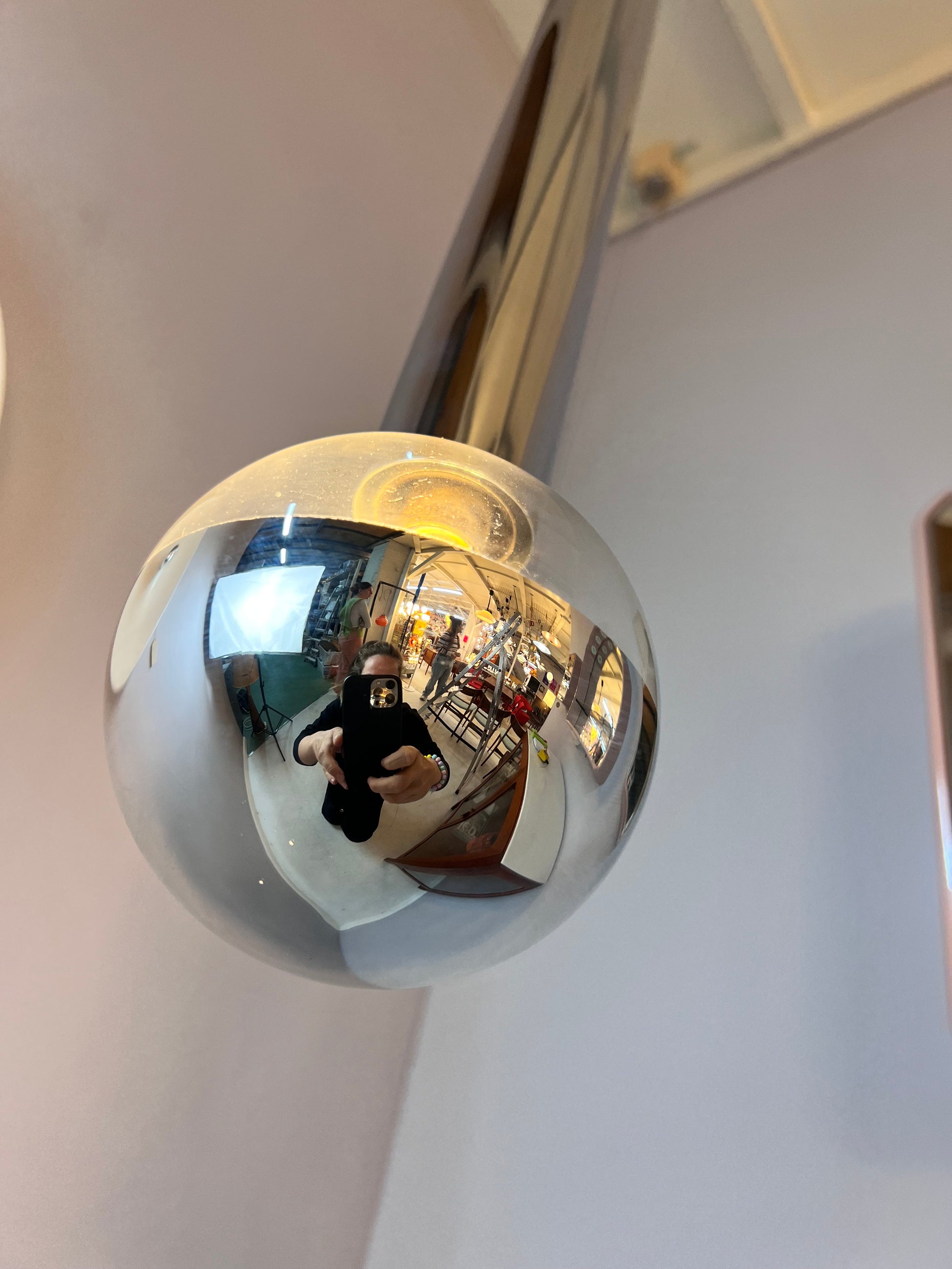 Hängelampe Big Globe Chrom 59 cm von Motoko Ishii für STAFF