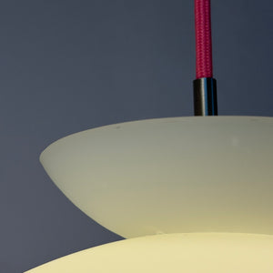 Lamellenlampe Milchglas aus Dänemark