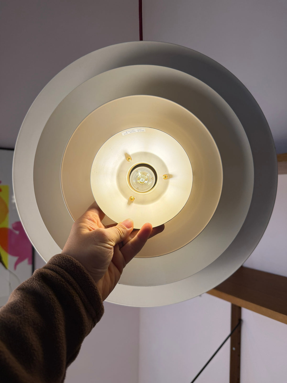 Lamellenlampe cremeweiß aus Dänemark