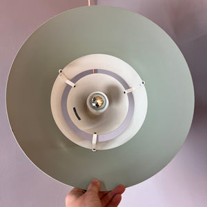 Lamellenlampe Zone weiß von Jo Hammerborg für Fog & Mørup