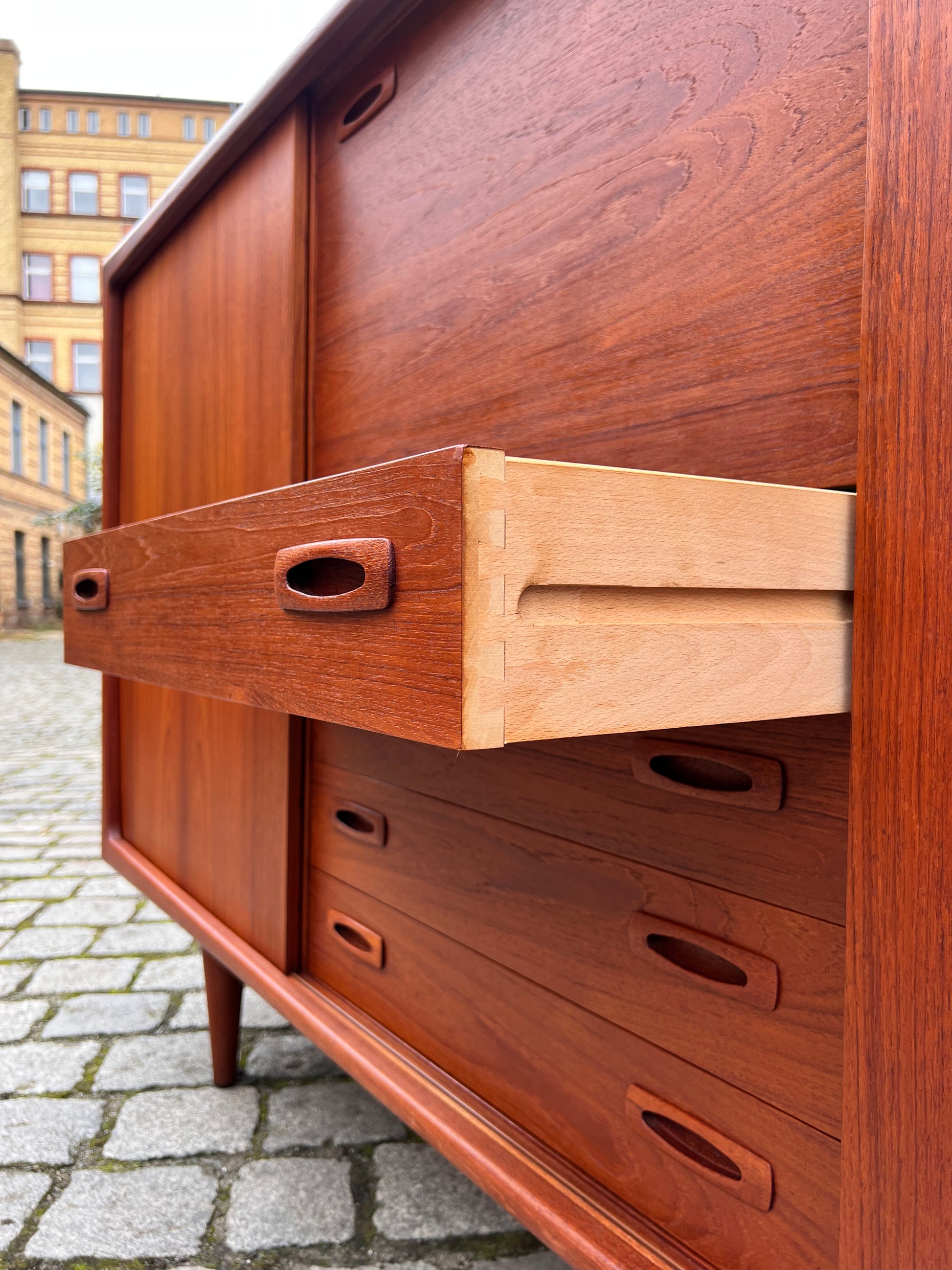 XXL Highboard Teak von H.P. Hansen aus Dänemark