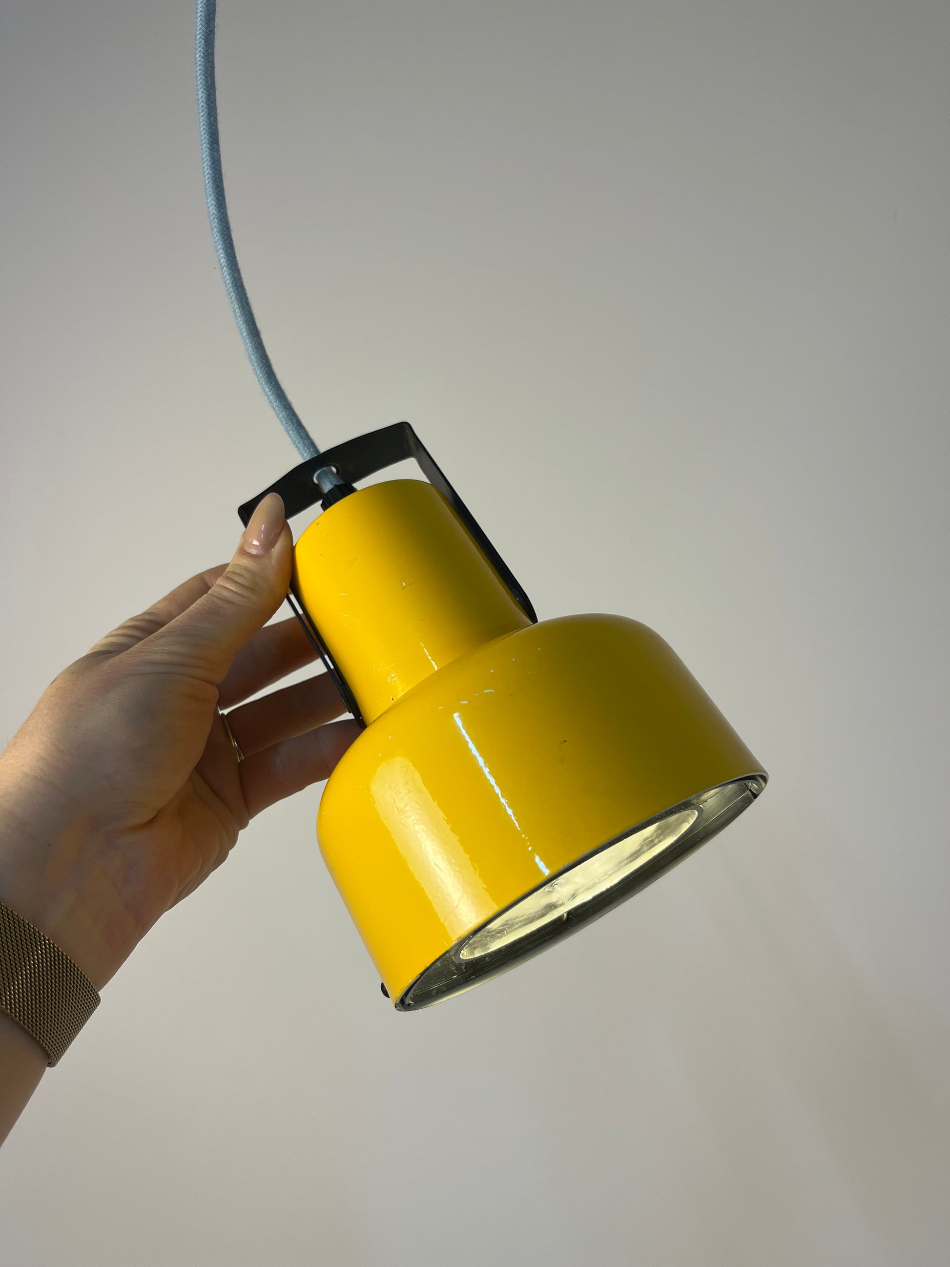 Hängelampe gelb von Brilliant Leuchten