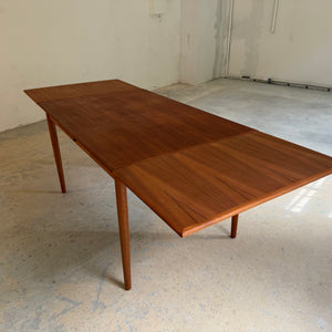 Ausziehbarer Esstisch Teak aus Dänemark