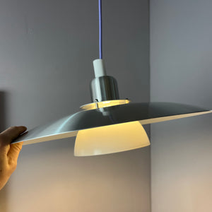 Lamellenlampe silber weiß aus Dänemark