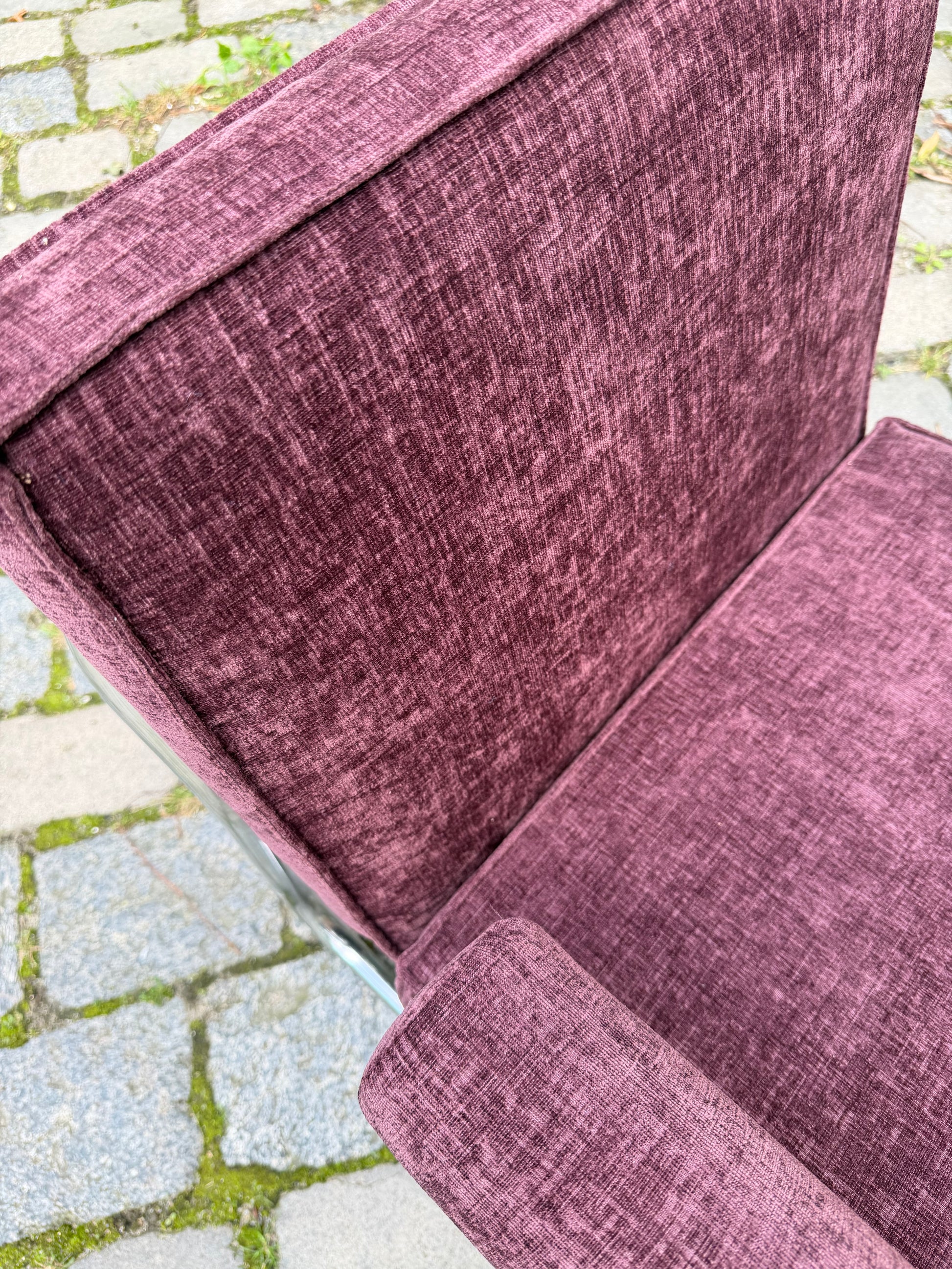 Sessel Halina lila neu gepolstert Chrom von Hellerau