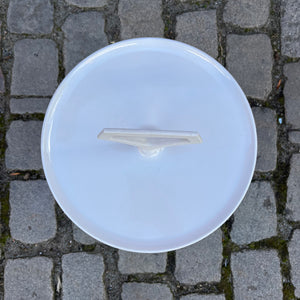 Flaschenhalter Beistelltisch weiß von Flair Holland
