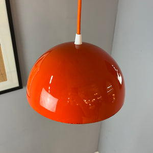 Hängelampe Flowerpot VP1 orange Emaille von Verner Panton für Louis Poulsen