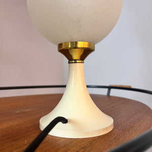 Set: 2x Nachttischlampe mit Tulipfuß