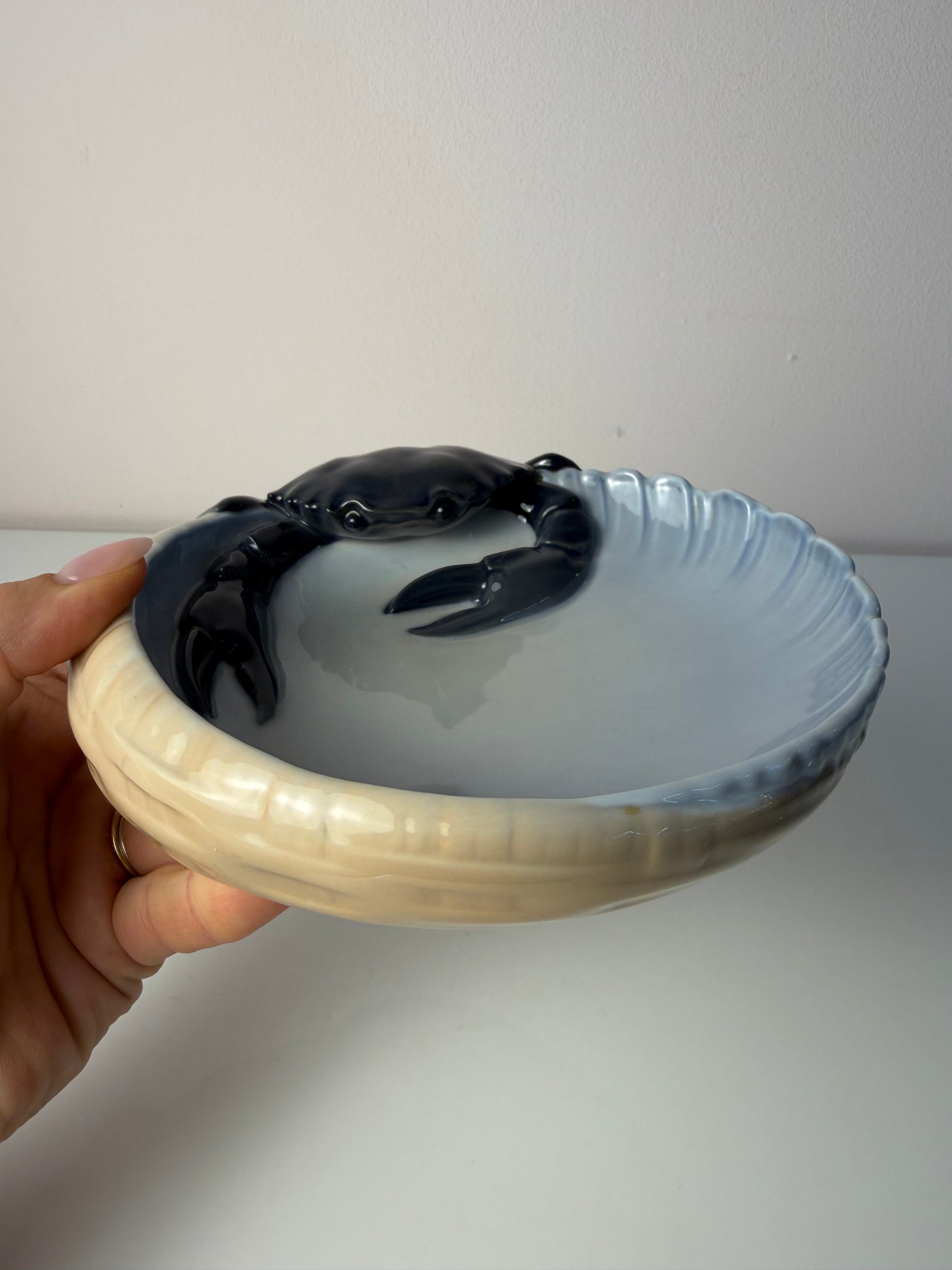 Schale Krebs Typ 3131 von Jorgen Baslov für Royal Copenhagen