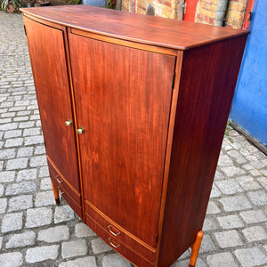 Schrank halbrund Teak aus Dänemark