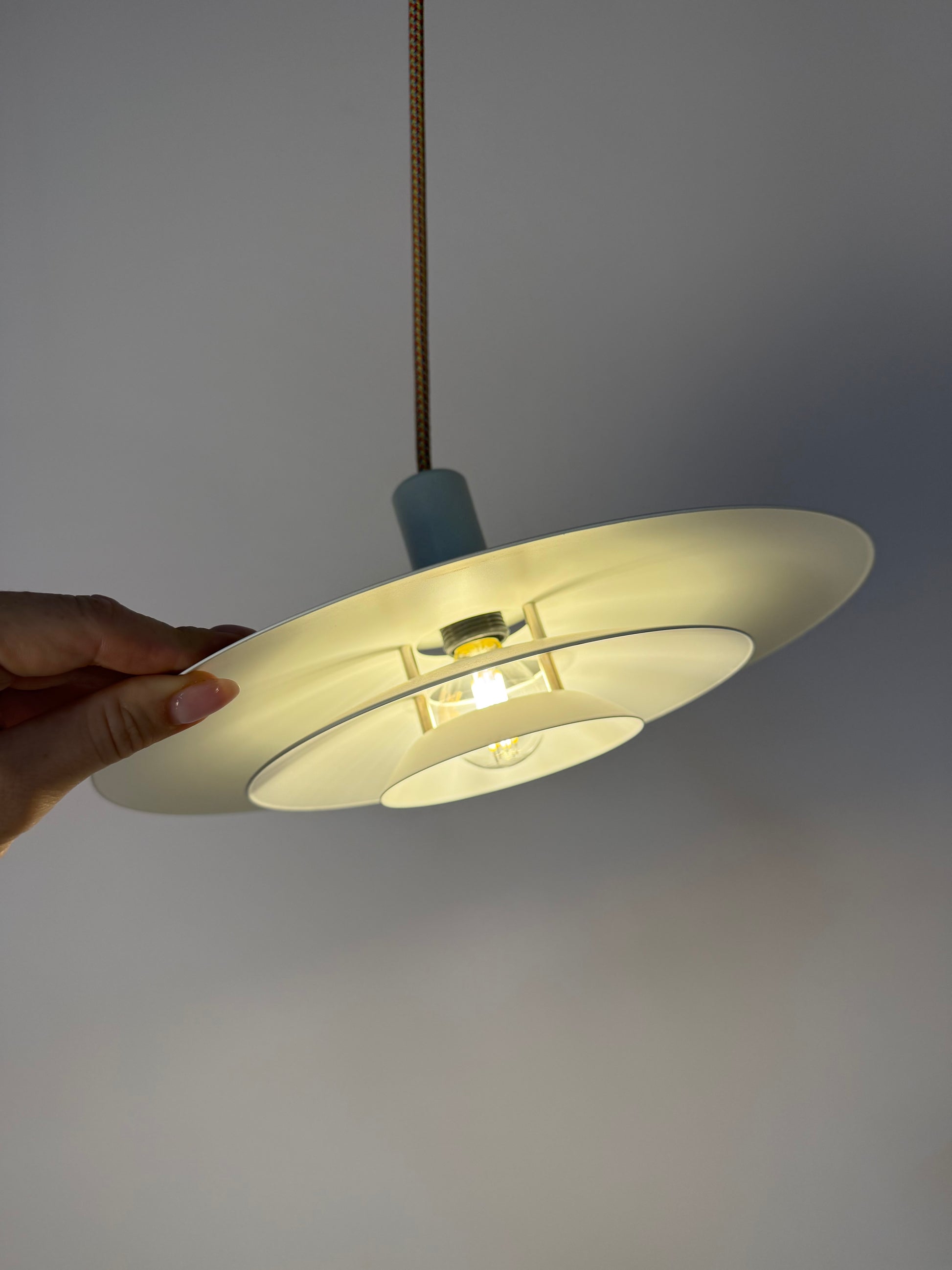 Lamellenlampe weiß aus Dänemark