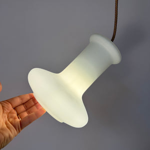 Hängelampe mattweiß Glas aus Dänemark