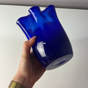 Schmale Vase Fazoletto blau Glas