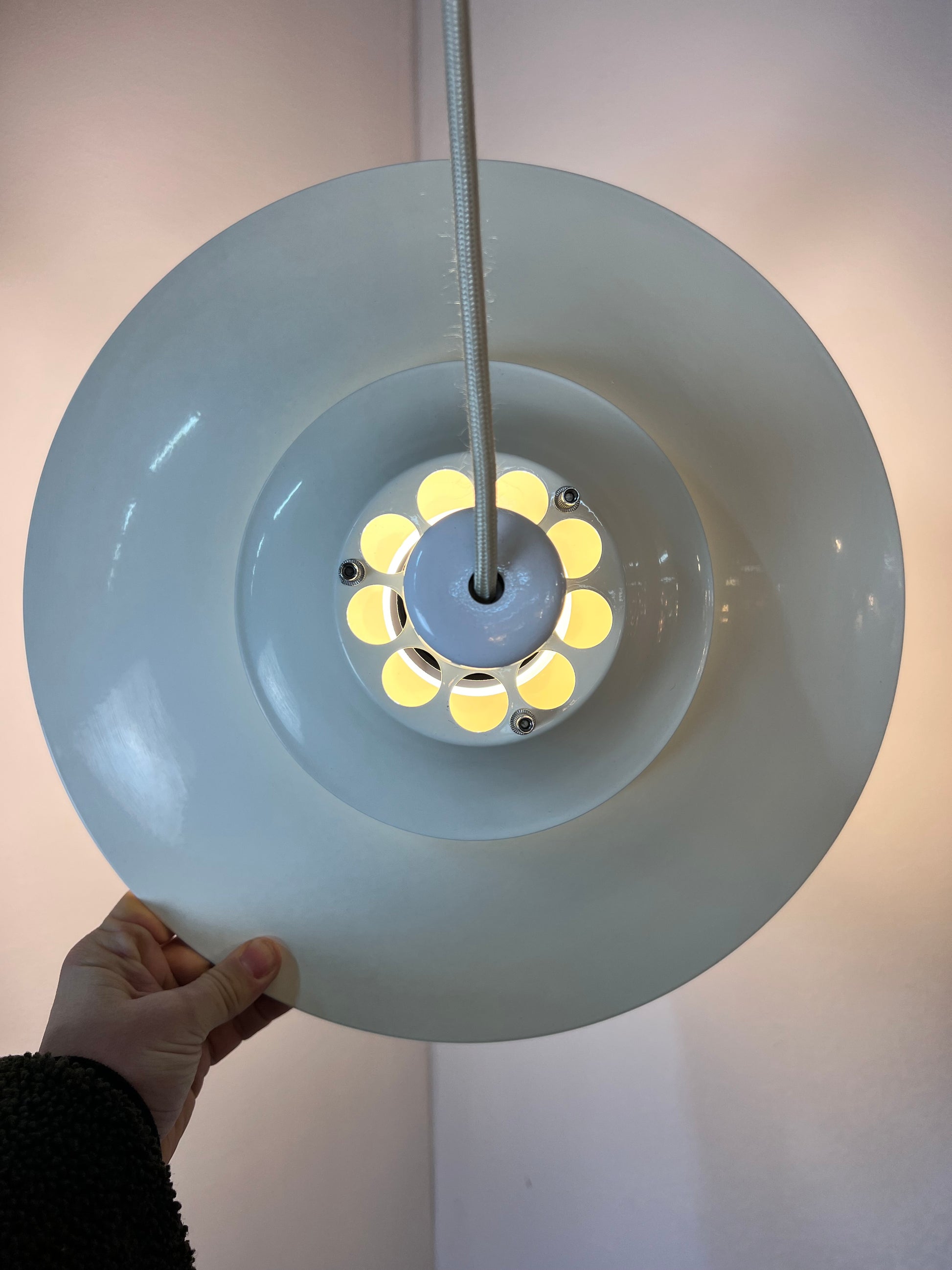 Dänische Lamellenlampe cremeweiss