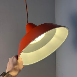 Industrielampe orangerot Metall