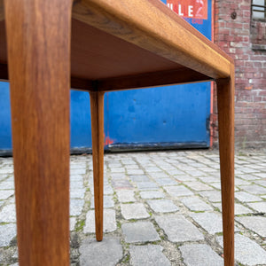 Beistelltisch Teak & Eiche von Wilkhahn