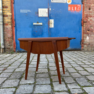 Beistelltisch / Nähkasten Teak aus Dänemark