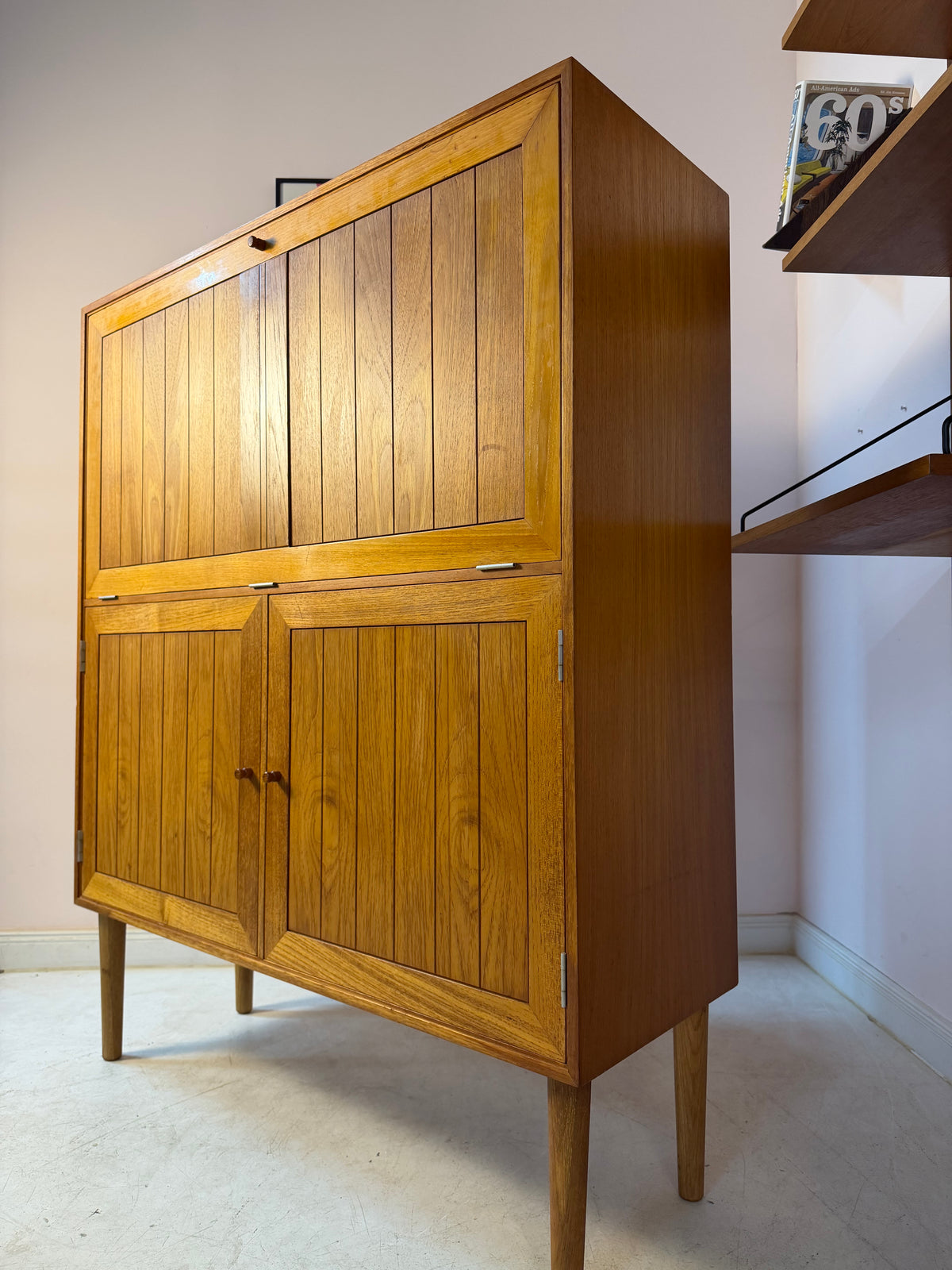 Barschrank Eiche von Rud Thygesen & Johnny Sørensen für HG Furniture