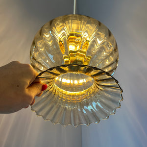 Hängelampe Glas mit Messing aus Dänemark