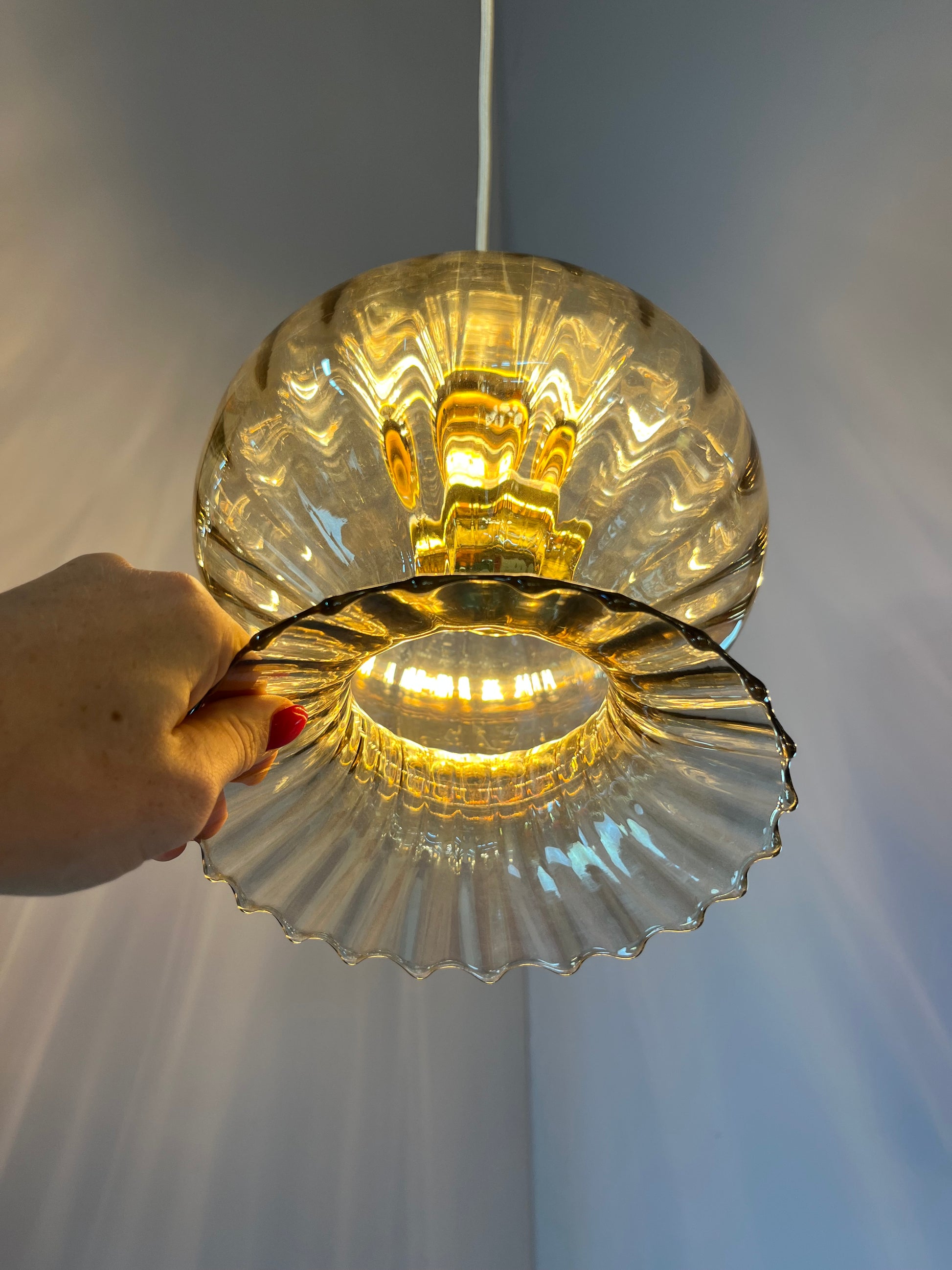 Hängelampe Glas mit Messing aus Dänemark