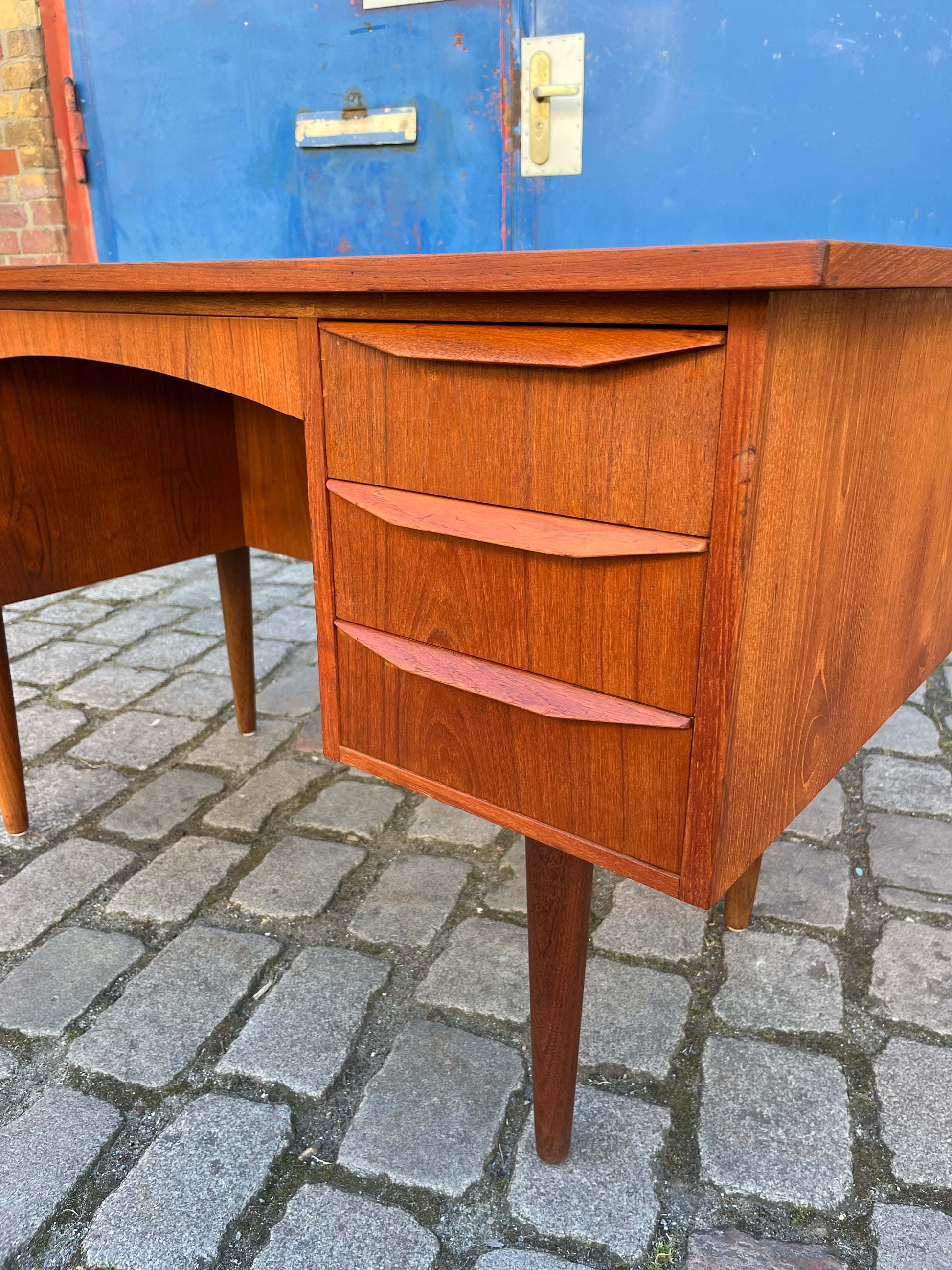 Freistehender Schreibtisch Teak aus Dänemark