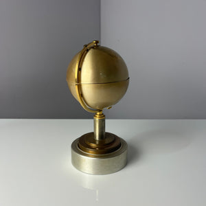 Zigarettenspender Globus mit Spieluhr