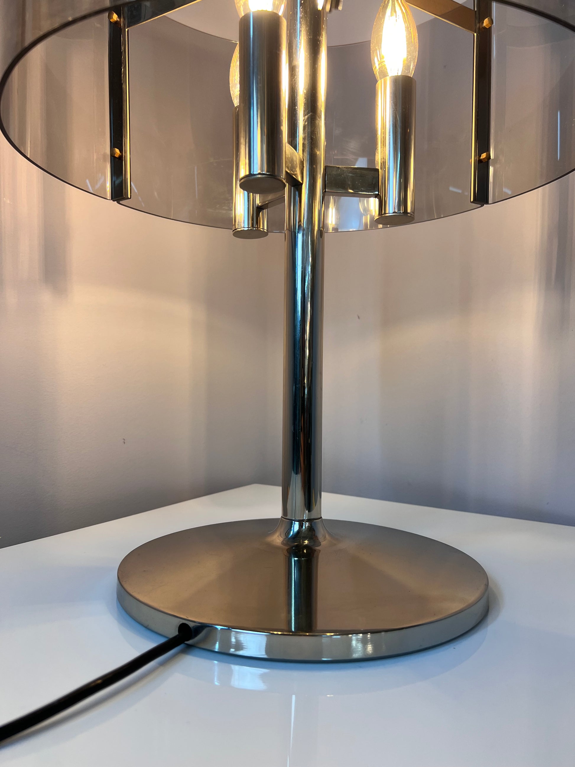 Tischlampe Chrom & Rauchacryl