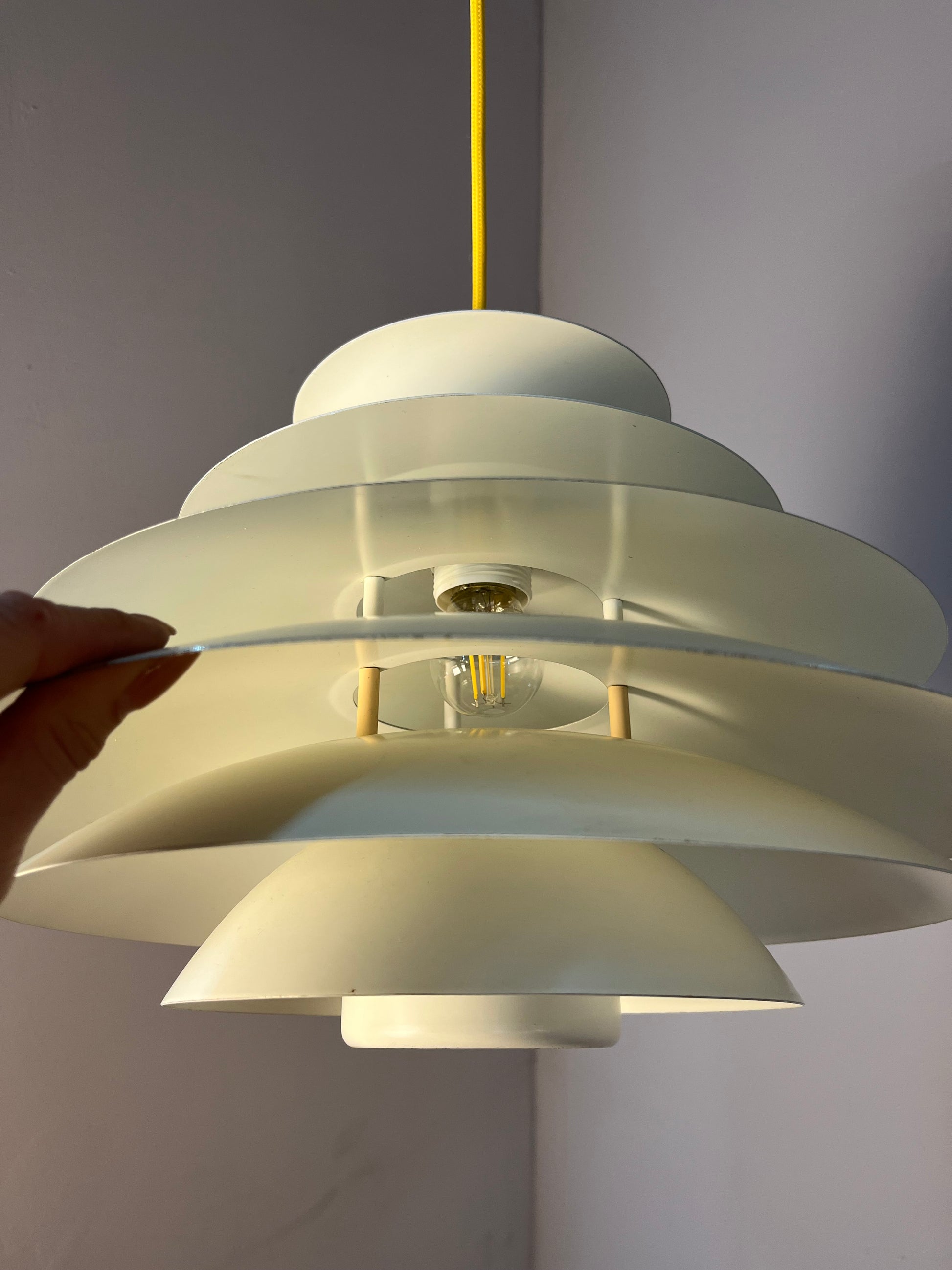 Lamellenlampe Modell 80113 weiß von Formlight