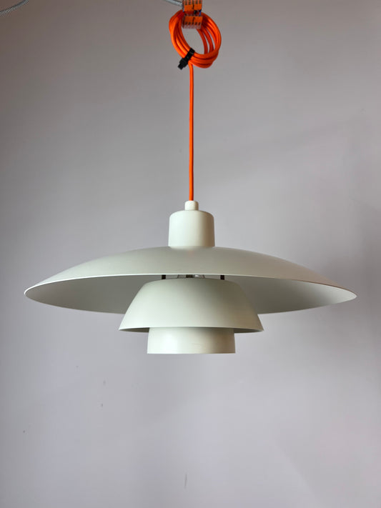 Lamellenlampe PH4 weiß orange von Poul Henningsen für Louis Poulsen
