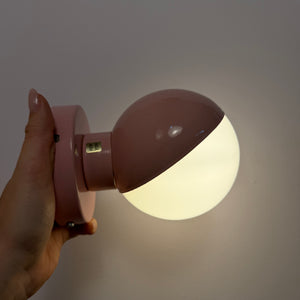 Wandlampe Typ 0330 rosa aus Dänemark