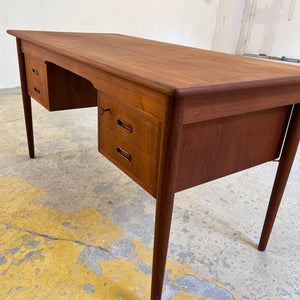 Schreibtisch Teak von „Kvalitet, Form & Funktion“ Dänemark