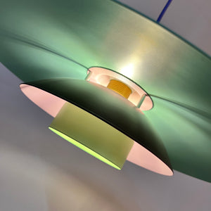 Lamellenlampe neu lackiert, Dänemark
