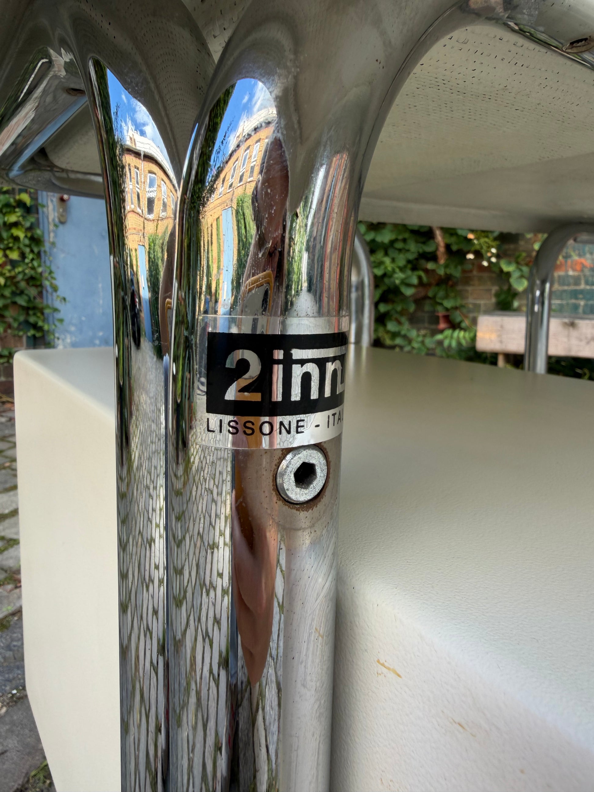 Schreibtisch weiß Fiberglas Chrom von 2 INN Lissone