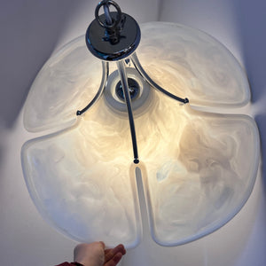 Hängelampe Blume weiß Chrom Kunststoff handgearbeitet von COSACK