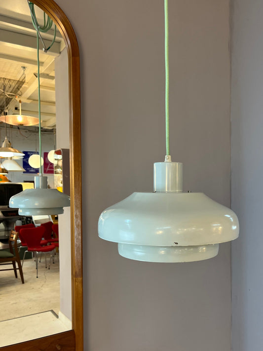 Lamellenlampe weiß aus Dänemark
