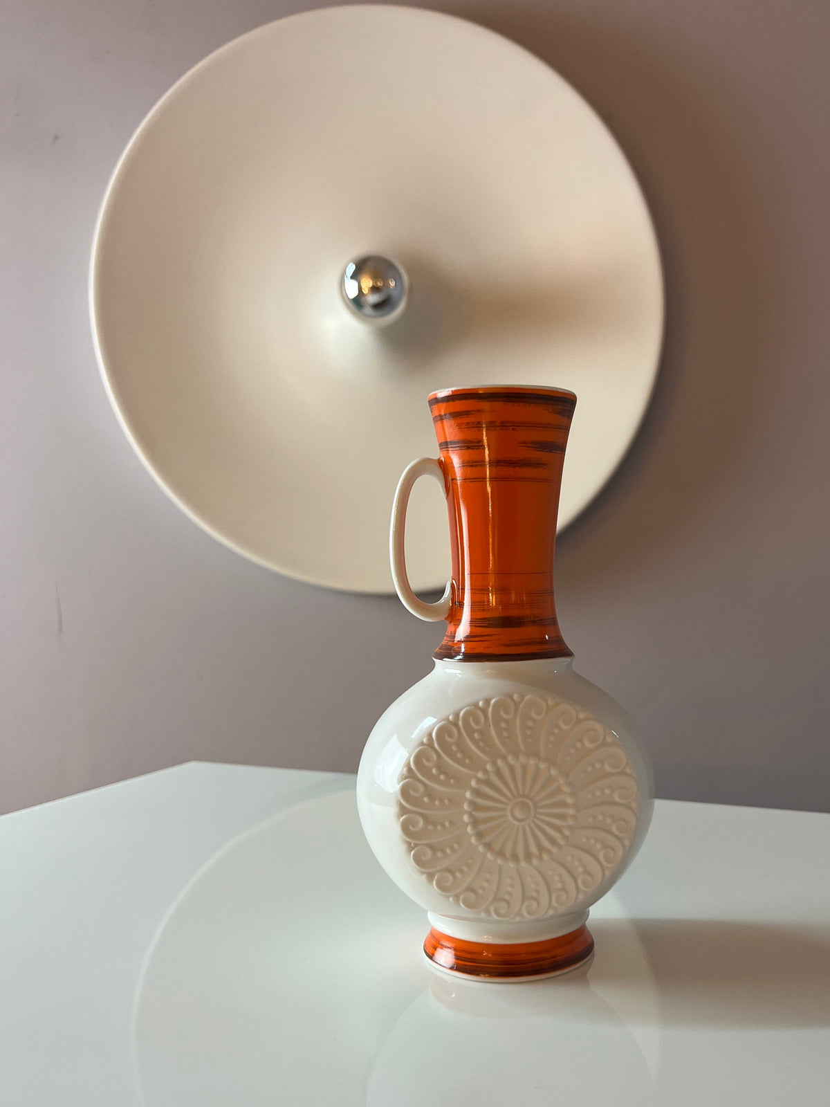 Vase 720/1 orange weiß von Royal Porzellan Bavaria KPM – Frau Wunderwald