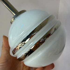 Kugellampe weiß silber Glas