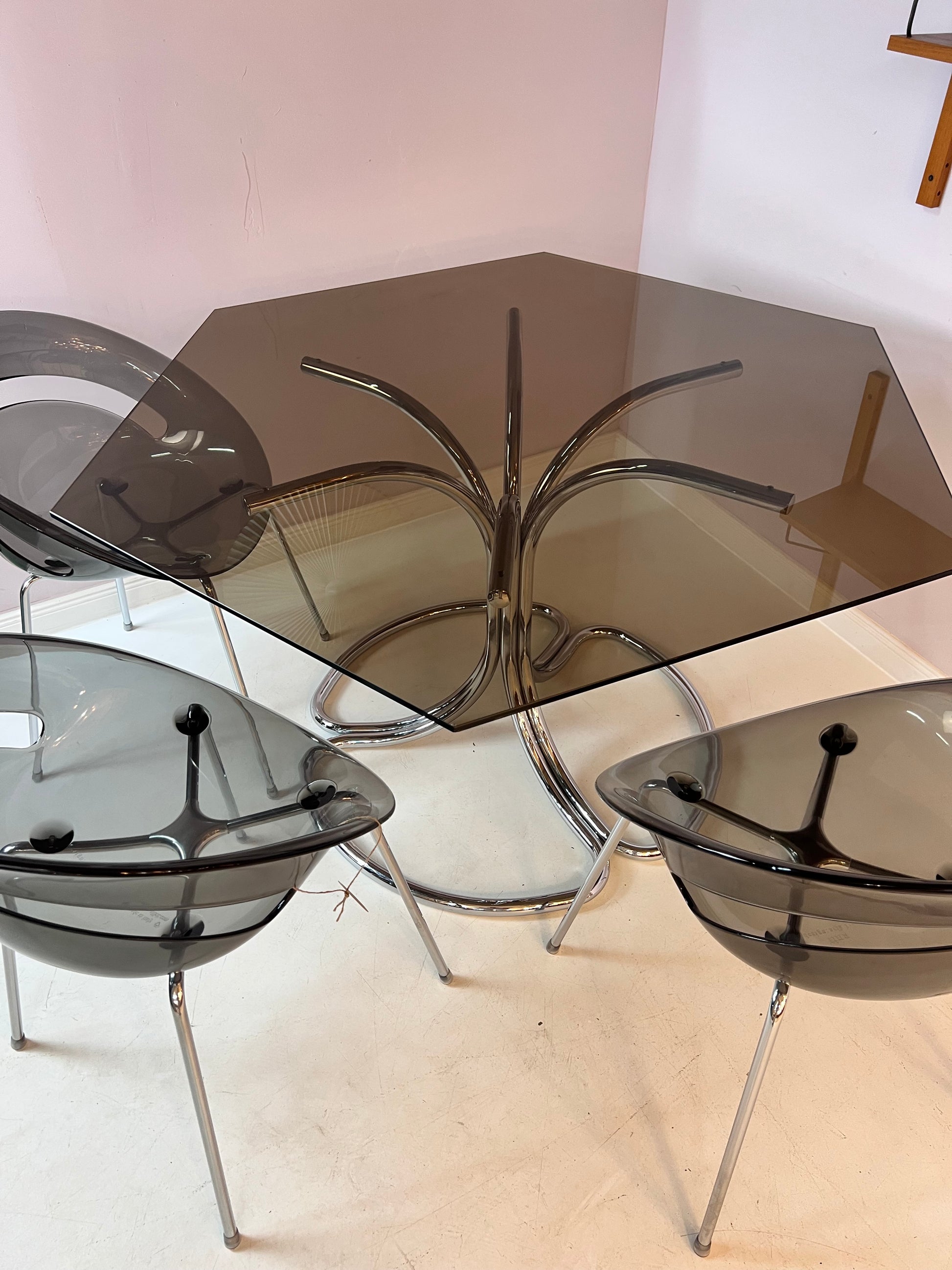 Esstisch Glas und Chrom