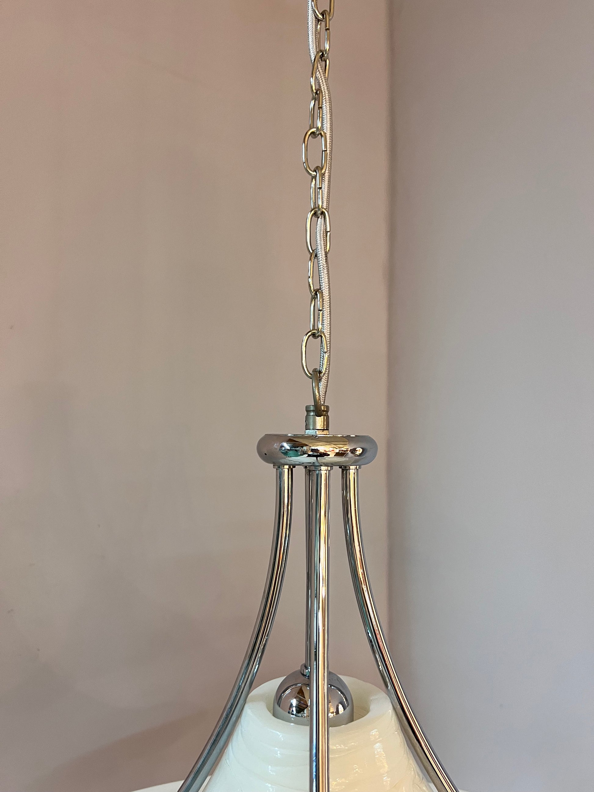 Hängelampe Blume weiß Chrom Kunststoff handgearbeitet von COSACK