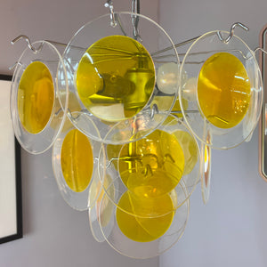 Kronleuchter gelb silber mit Plexiglas-Scheiben