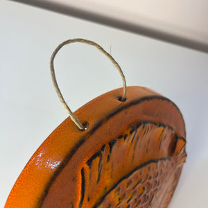 Set: Relief Wandteller Igel Pferd Fisch orange Keramik