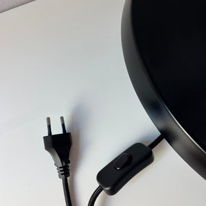 Wandlampe Diskus schwarz neu lackiert