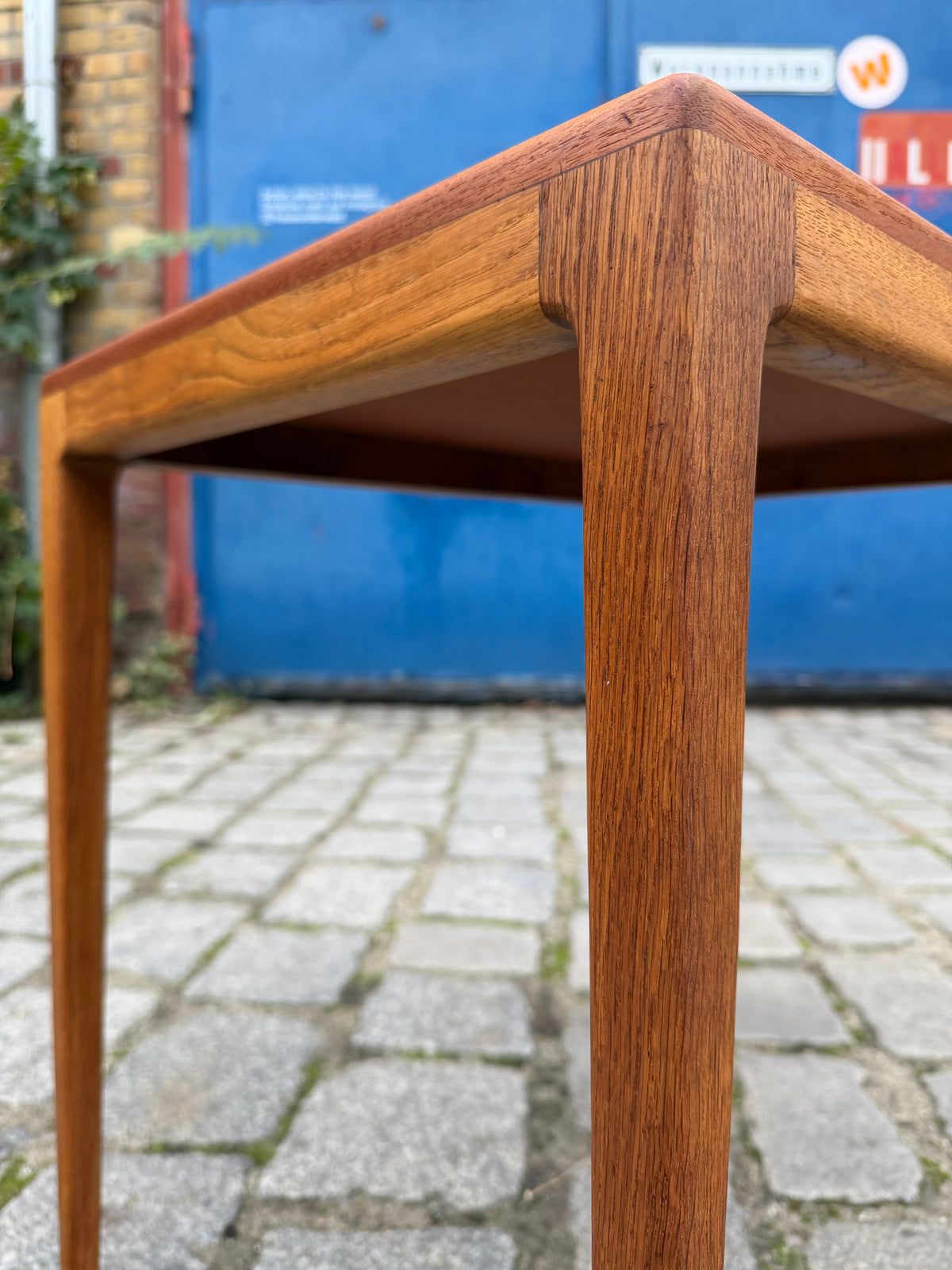Beistelltisch Teak & Eiche von Wilkhahn