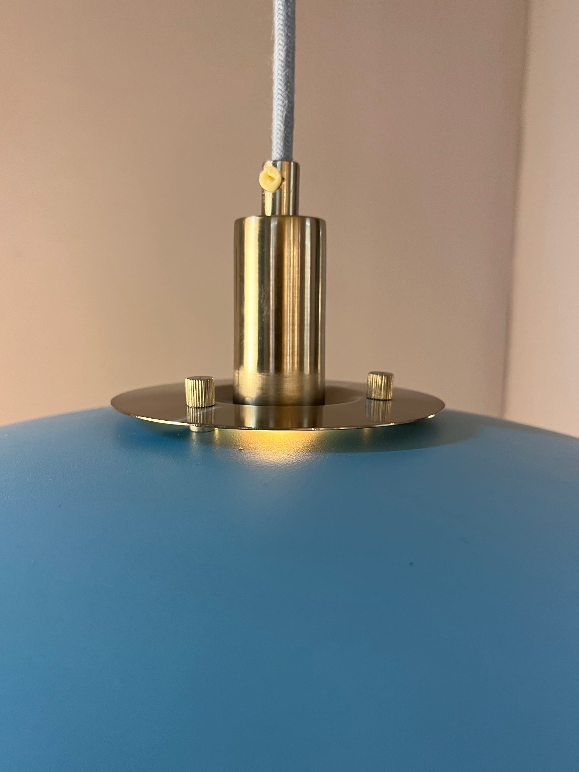 Lamellenlampe neu lackiert hellblau mint peach aus Dänemark lackiert