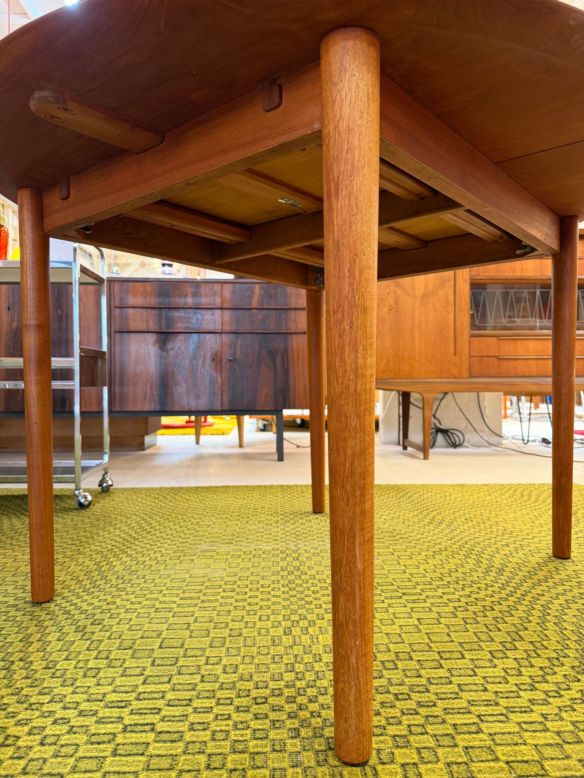 Runder Esstisch Modell 311 Teak von Peter Hvidt & Orla Mølgaard-Nielsen für Søborg Møbelfabrik