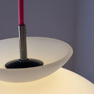 Lamellenlampe Milchglas aus Dänemark