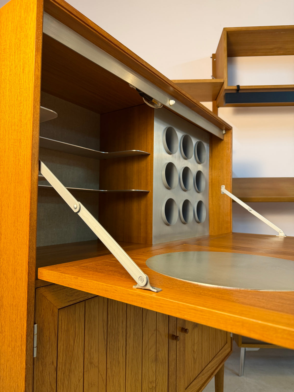 Barschrank Eiche von Rud Thygesen & Johnny Sørensen für HG Furniture